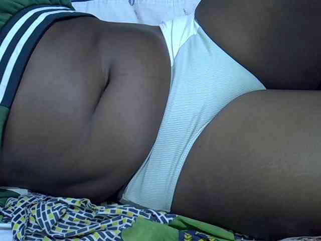Sexymummy1 webcam