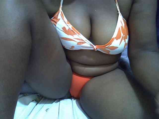 Sexymummy1 webcam
