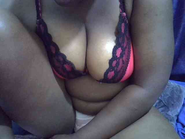 Sexymummy1 webcam