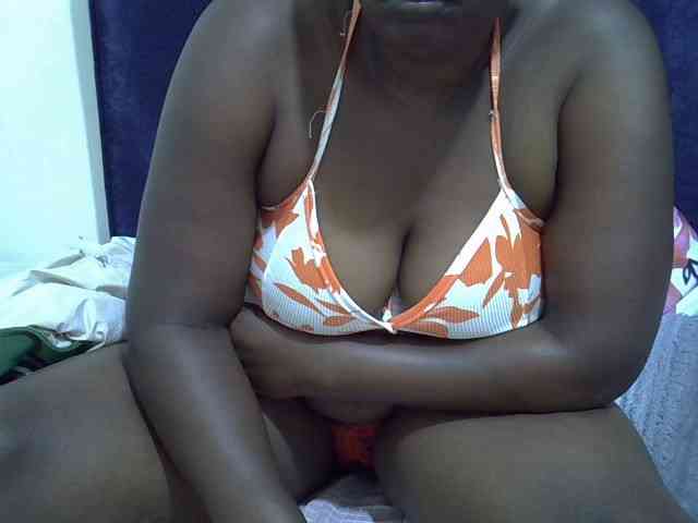 Sexymummy1 webcam