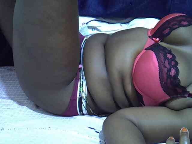 Sexymummy1 webcam