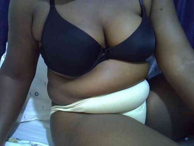 Sexymummy1 webcam