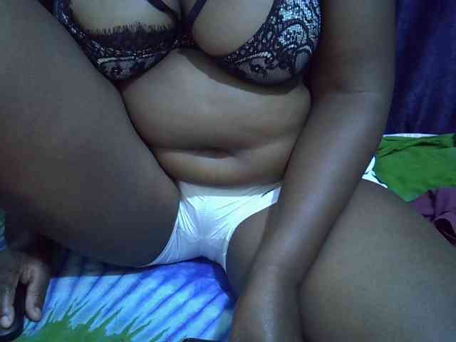 Sexymummy1 webcam