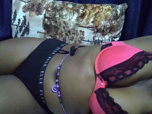 Sexymummy1 webcam