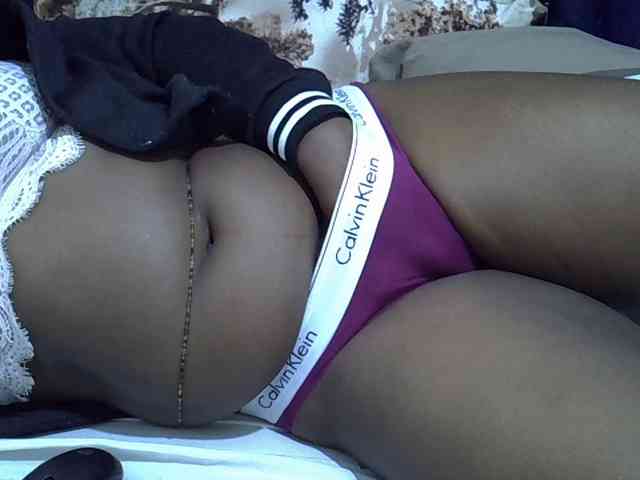 Sexymummy1 webcam
