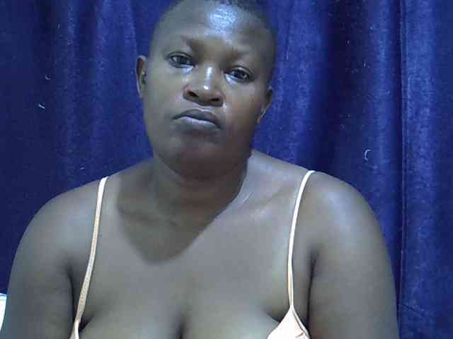 Sexymummy1 webcam