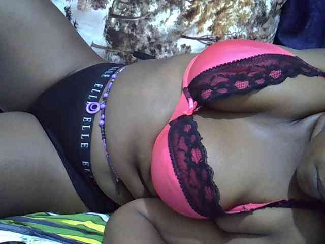 Sexymummy1 webcam