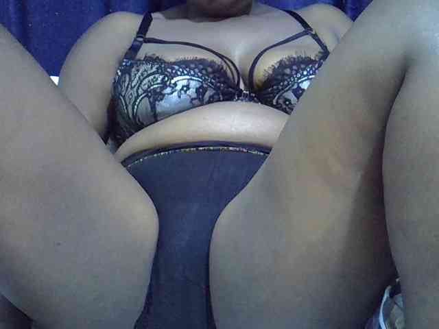 Sexymummy1 webcam