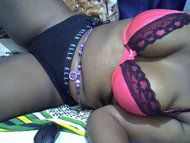 Sexymummy1 webcam