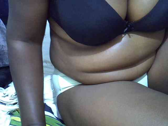 Sexymummy1 webcam