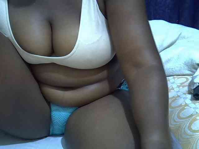 Sexymummy1 webcam
