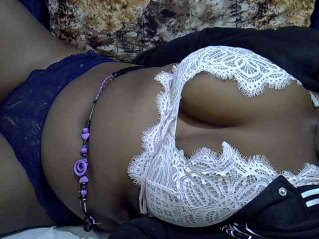 Sexymummy1 webcam