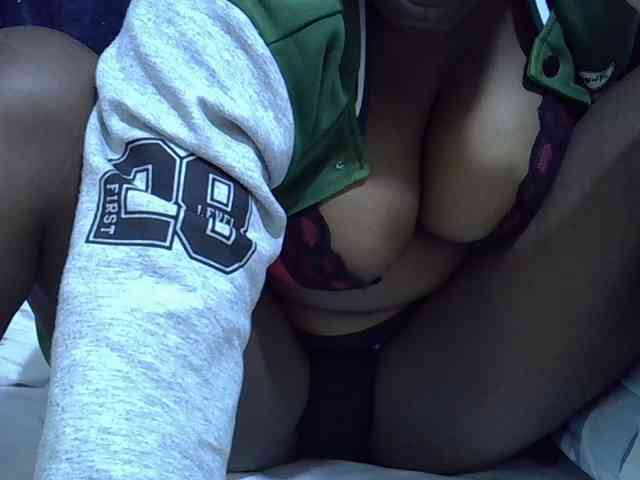 Sexymummy1 webcam