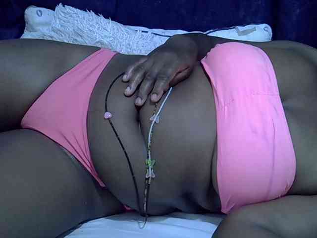 Sexymummy1 webcam