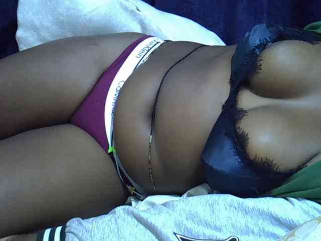 Sexymummy1 webcam