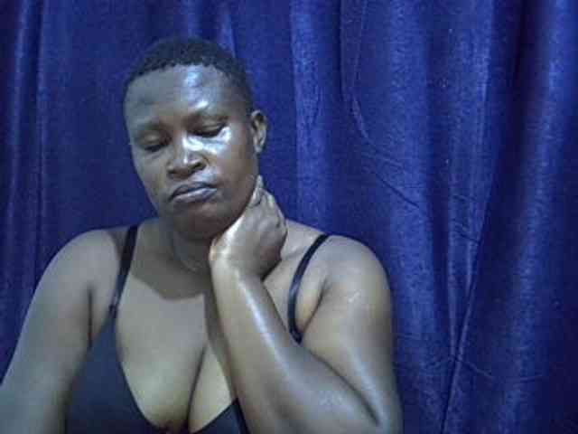 Sexymummy1 webcam