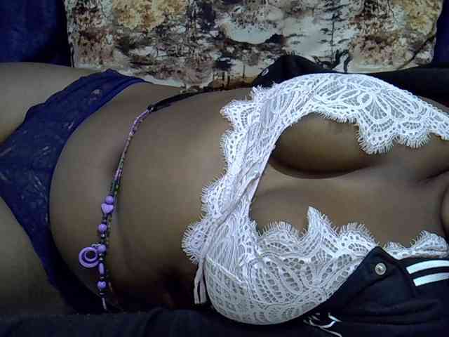 Sexymummy1 webcam