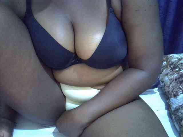Sexymummy1 webcam