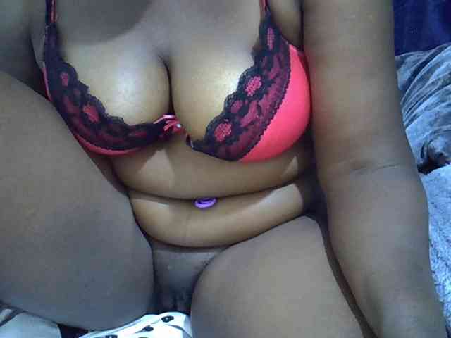 Sexymummy1 webcam