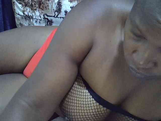 Sexymummy1 webcam