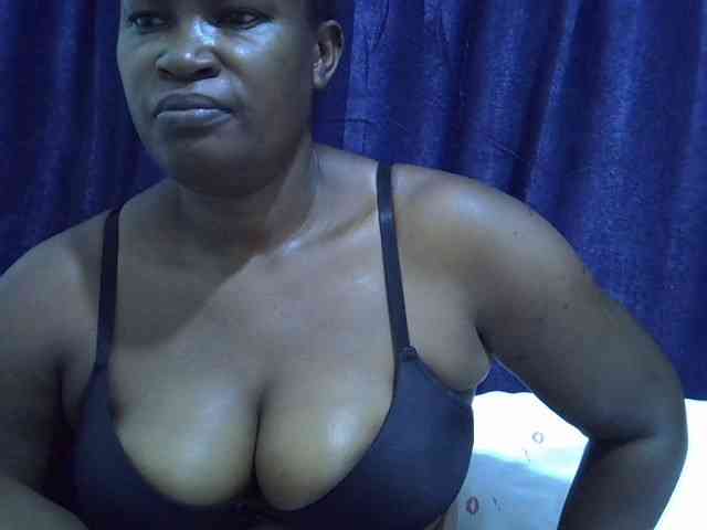 Sexymummy1 webcam