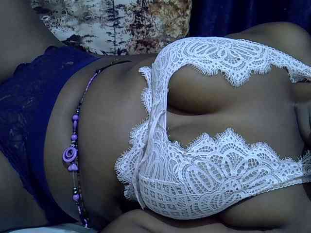 Sexymummy1 webcam