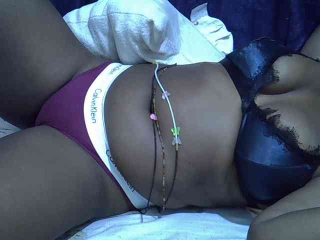 Sexymummy1 webcam