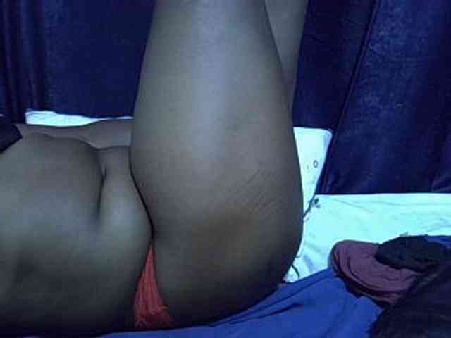 Sexymummy1 webcam
