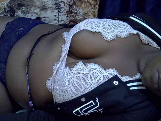 Sexymummy1 webcam