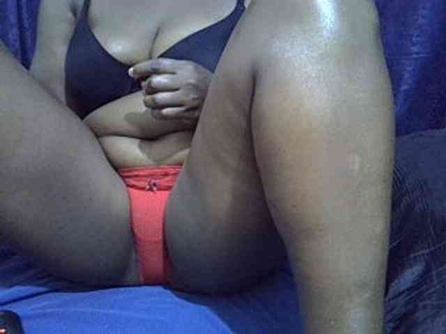 Sexymummy1 webcam