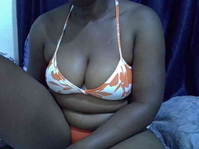 Sexymummy1 webcam