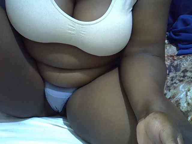 Sexymummy1 webcam