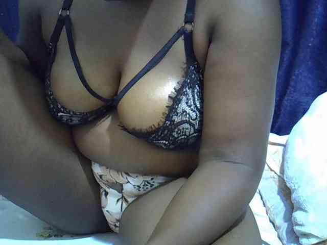 Sexymummy1 webcam