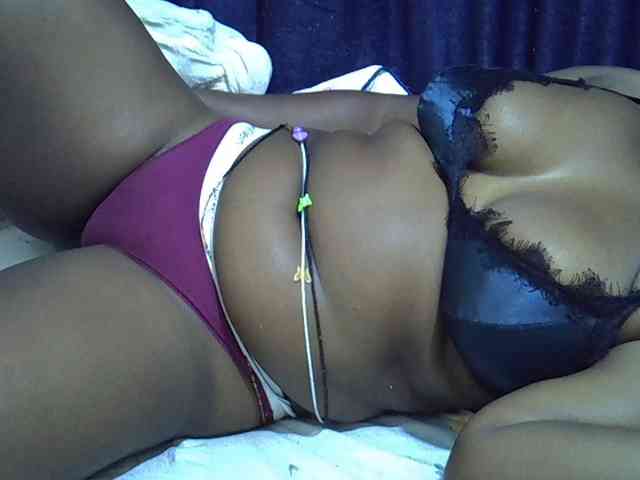 Sexymummy1 webcam
