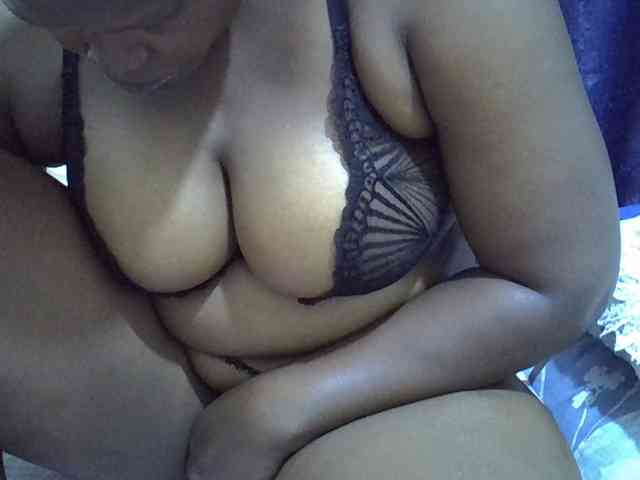Sexymummy1 webcam