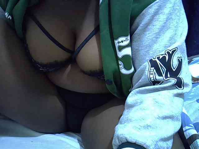 Sexymummy1 webcam
