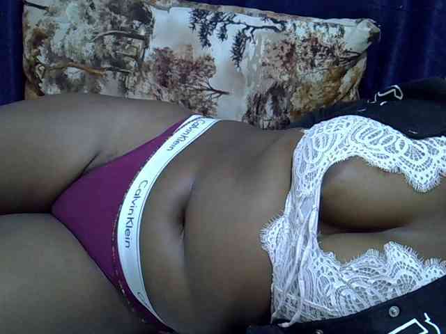 Sexymummy1 webcam