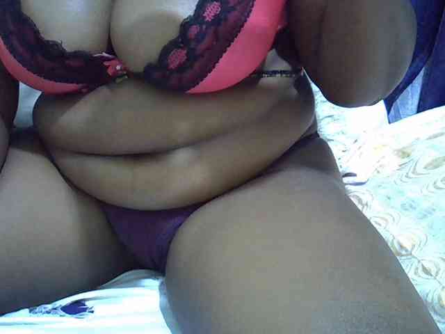 Sexymummy1 webcam