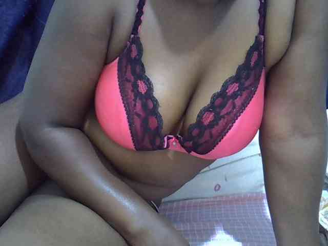 Sexymummy1 webcam