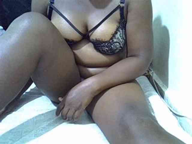 Sexymummy1 webcam