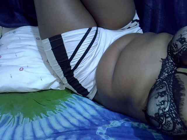 Sexymummy1 webcam