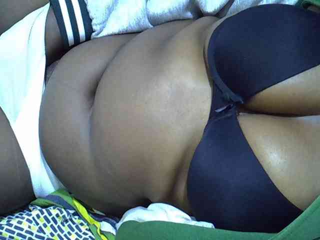 Sexymummy1 webcam