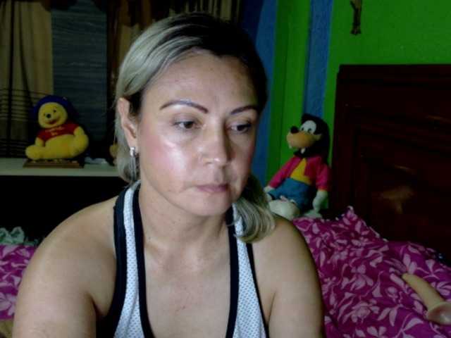 Charlizetheron1's BongaCams show and profile