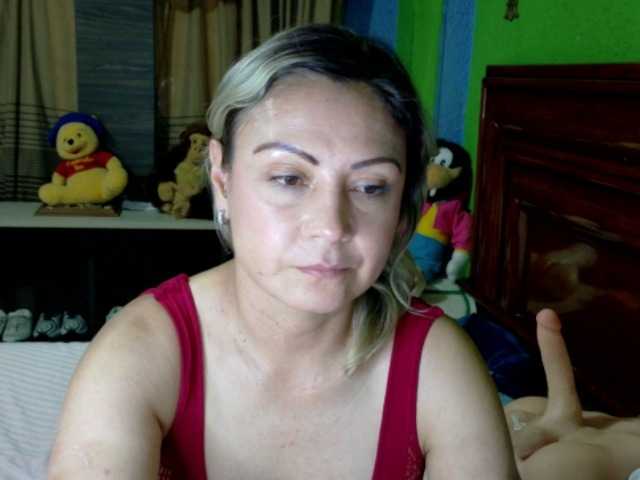 Charlizetheron1's BongaCams show and profile