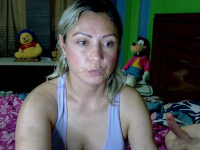 Charlizetheron1's BongaCams show and profile