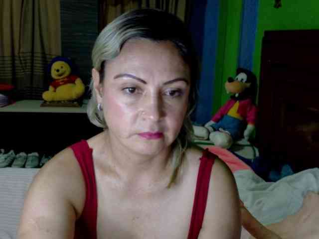 Charlizetheron1 webcam