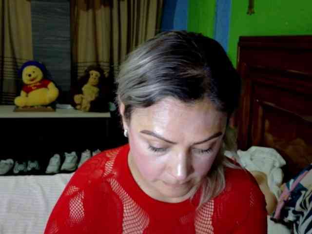 Charlizetheron1 webcam
