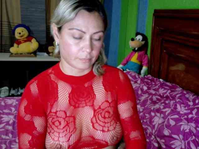 Charlizetheron1 webcam