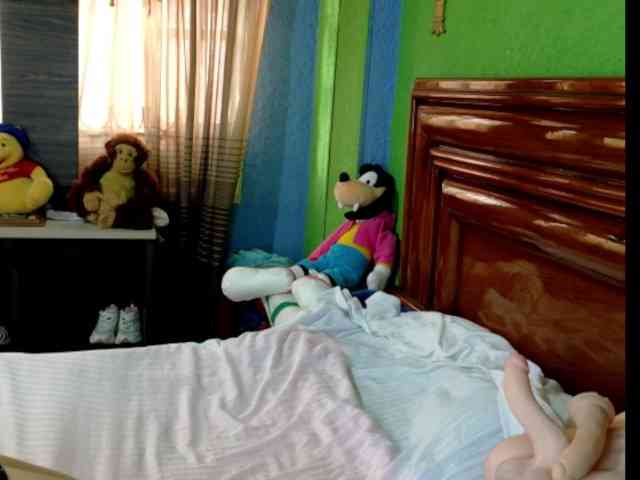 Charlizetheron1 webcam