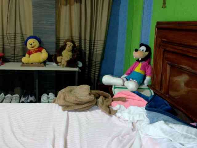 Charlizetheron1 webcam